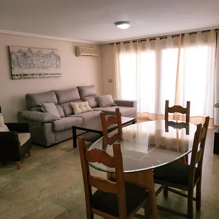 Deluxe San Julian Апартаменти Торрев'єха