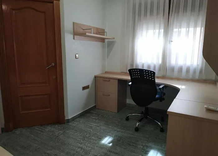 Deluxe San Julian Апартаменти *